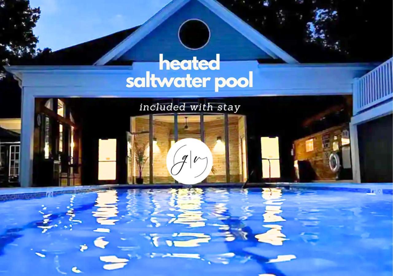 Getaway Villa- 3 Mins To Mohegan- Fully Stocked With Two Full Beds & Fireplace- Jacuzzi, Saltwater Pools, Sauna Норич Екстериор снимка